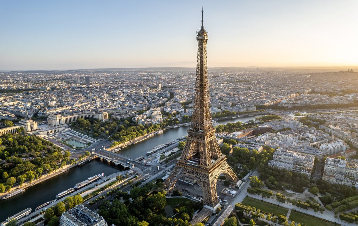 Top 5 Salesforce Consulting Partners in Paris for 2025