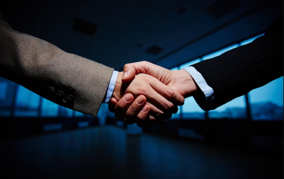 CRM Solutions Paris: Shaking Up Customer Engagement