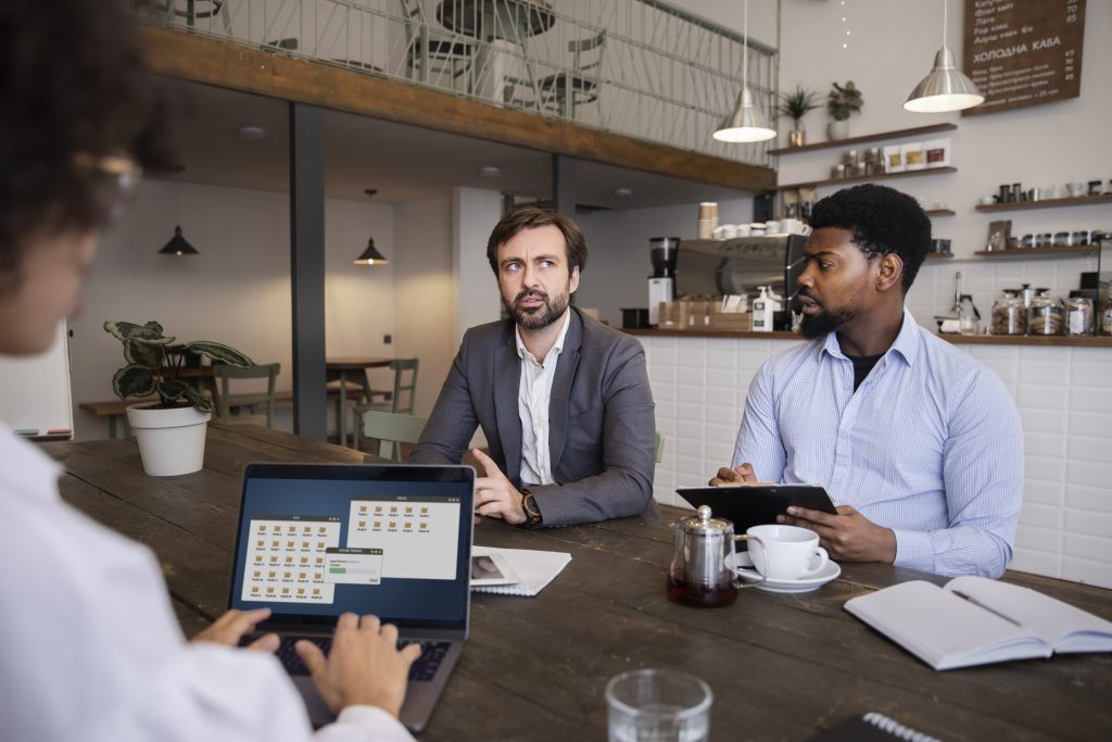 Salesforce Consulting in Dubai: Personalizing Retail Customer Experiences