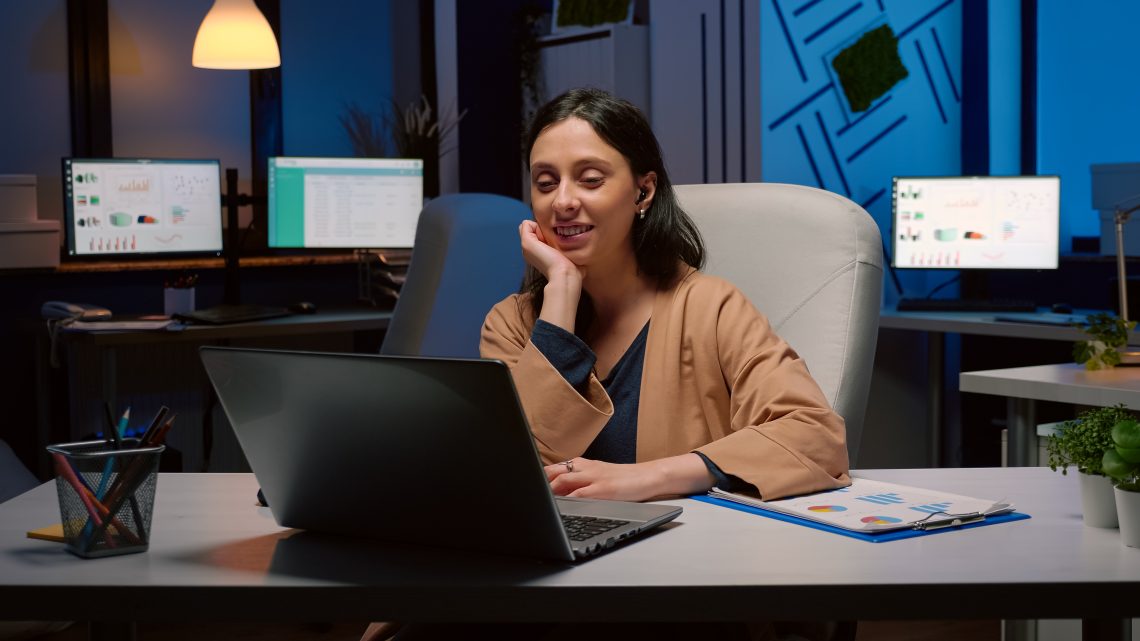 Salesforce Consultant in Melbourne: Remote Workforce CRM